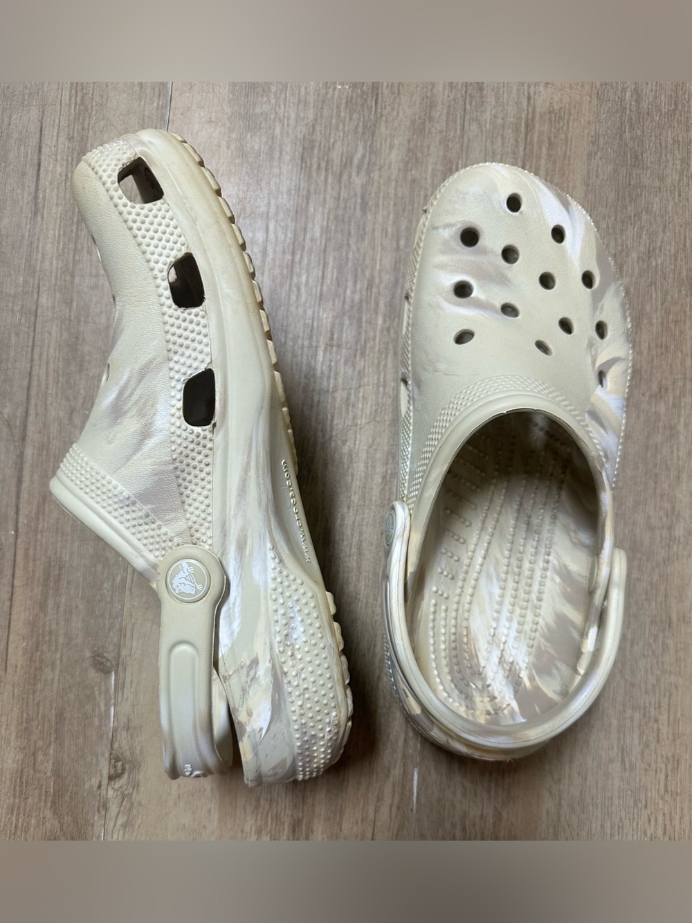 Crocs Unisex-Adult Classic Marbled Tie-dye Clog Women’s 8 Men’s 6 - Picture 9 of 9